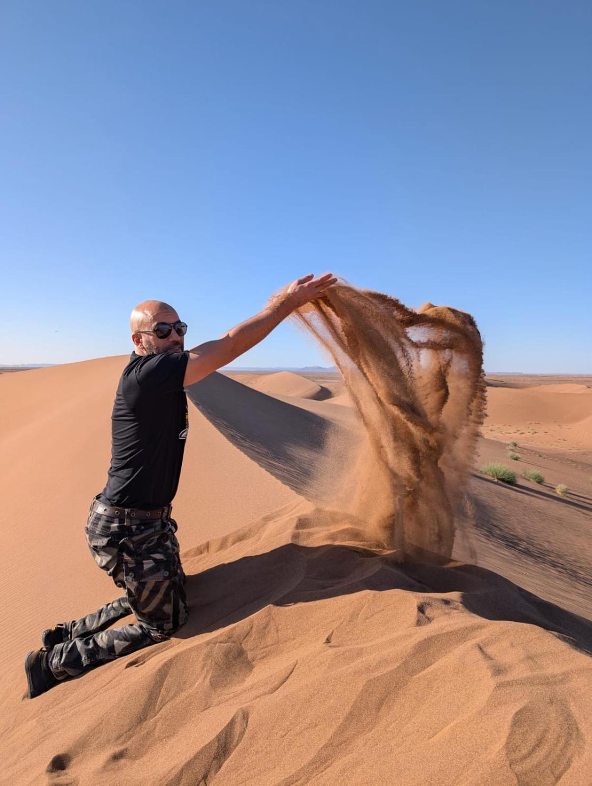 ホテル Bivouac Cote-Iriki Foum Zguid エクステリア 写真