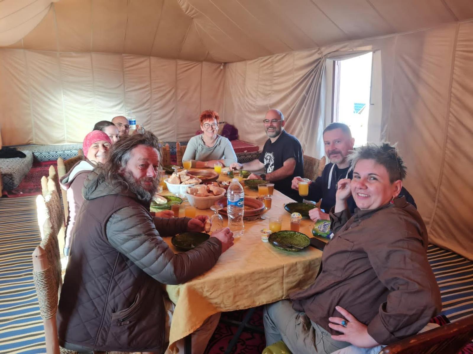 ホテル Bivouac Cote-Iriki Foum Zguid エクステリア 写真